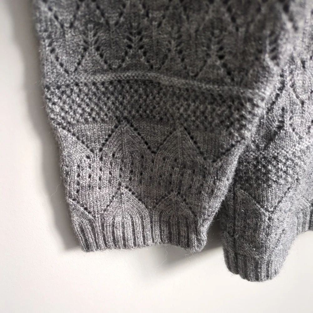 Volga Grey Button Down Pointelle Knit Cardigan Size‎ Medium - Picture 5 of 8